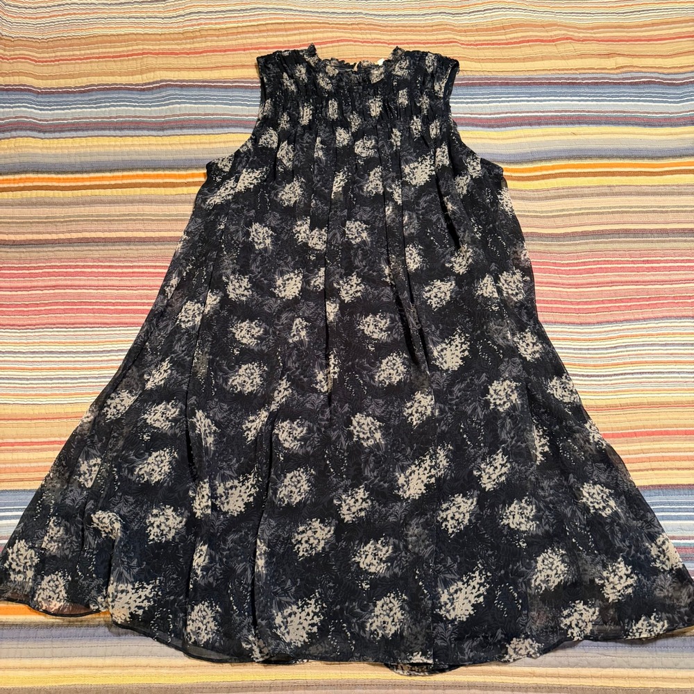 Joie Smocked Neck Floral Print Sleeveless Midi Dress Size L Navy White